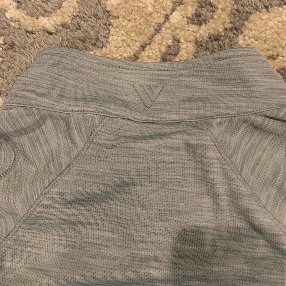 Tampa Bay Lightning Levelwear Calibre Icon Mantra 1/4 Zip Pullover Men's Size XL - Picture 6 of 7